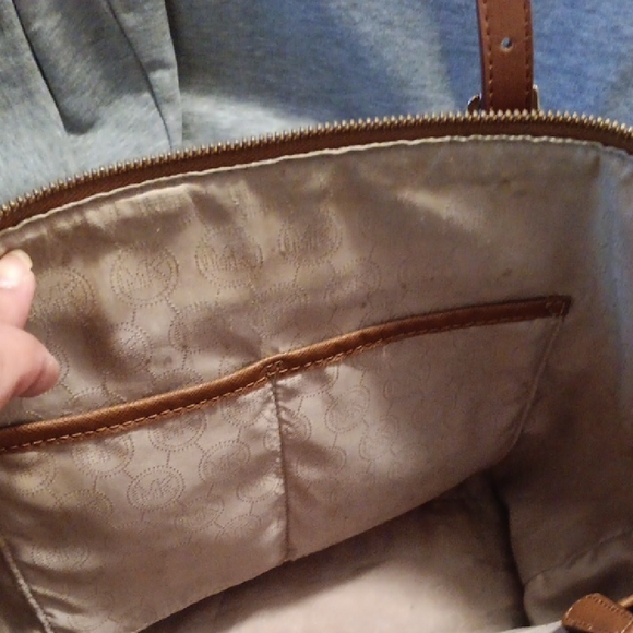 Michael Kors Preloved Brown With Dark Brown Straps Leather Tote with Charm - Picture 5 of 11